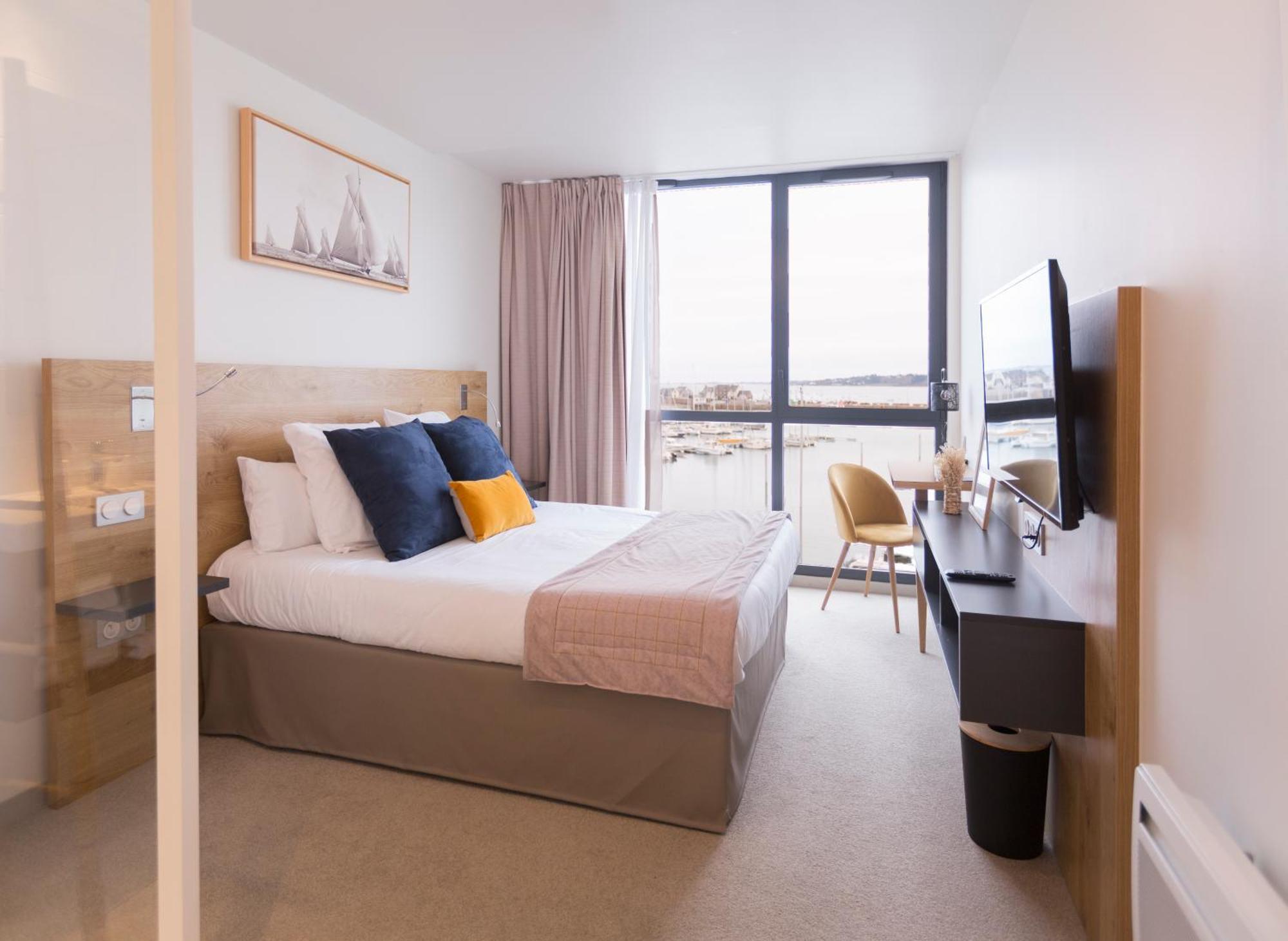 Le Nautica Hotel ペロス・ギレック エクステリア 写真